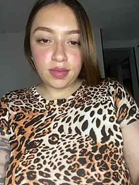 Snapshot of veronica_11 chatting on March 27, 1:55 am veronica 11 online show from March 27, 1:55 am