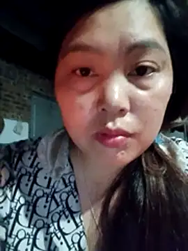 Snapshot of Abi-ni chatting on July 30, 10:31 pm Abi-ni online show from July 30, 10:31 pm