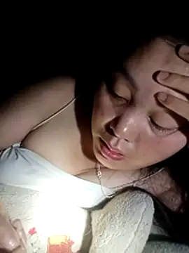 Snapshot of Abi-ni chatting on August 7, 7:49 pm Abi-ni online show from August 7, 7:49 pm