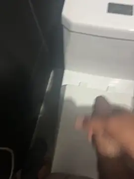 Snapshot of lbsptm chatting on March 16, 5:55 am lbsptm online show from March 16, 5:55 am