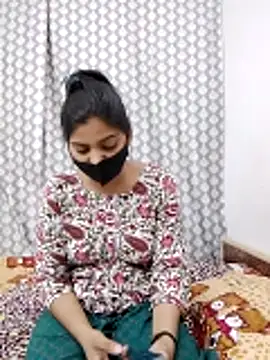 Snapshot of Jyoti_hot66 chatting on May 15, 5:36 am Jyoti hot66 online show from May 15, 5:36 am