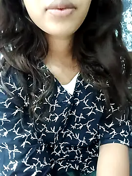 Candyy crushh online show from April 10, 8:08 am
