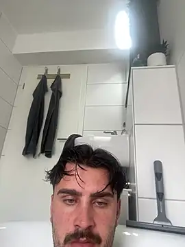 Youngbooy44 online show from March 17, 11:13 am