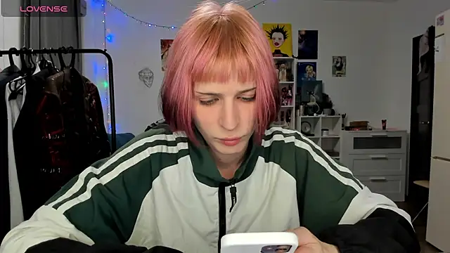 Snapshot of sweet_peach___ chatting on April 16, 7:36 pm sweet peach online show from April 16, 7:36 pm