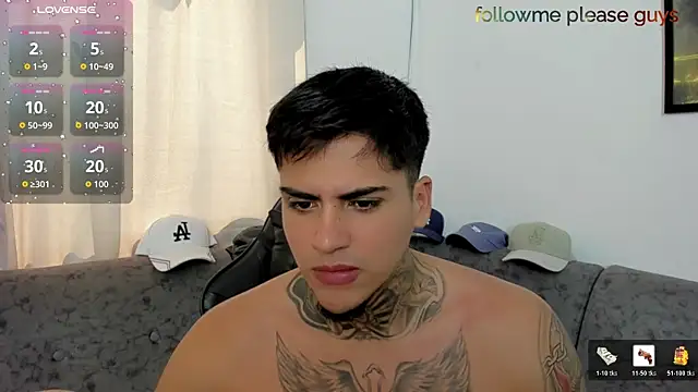 Snapshot of sweetlatinoboy chatting on July 6, 3:03 pm sweetlatinoboy online show from July 6, 3:03 pm