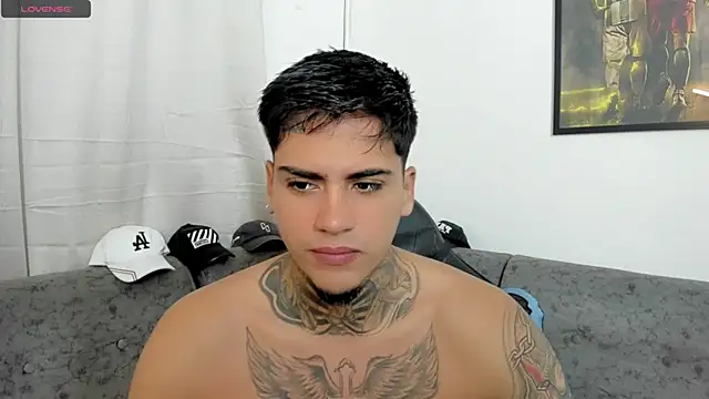 Snapshot of sweetlatinoboy chatting on July 17, 9:38 am sweetlatinoboy online show from July 17, 9:38 am
