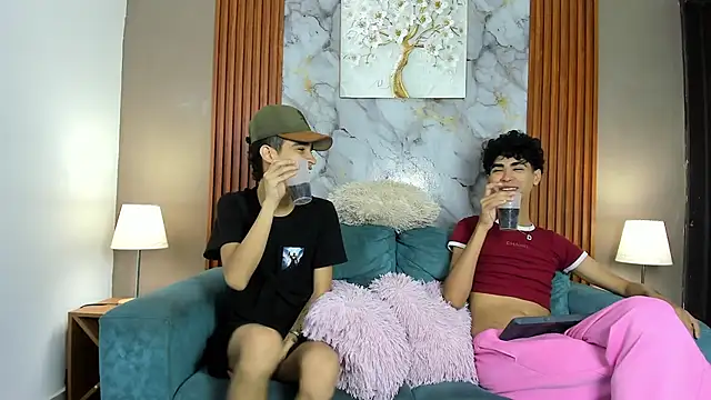 Snapshot of NAUGHTY_BOYS1 chatting on April 8, 7:14 pm NAUGHTY BOYS1 online show from April 8, 7:14 pm