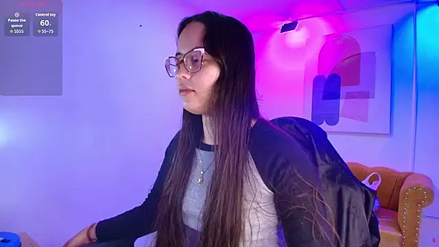 Snapshot of Shady_bug chatting on July 14, 7:41 pm Shady bug online show from July 14, 7:41 pm