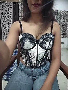Snapshot of myra77 chatting on June 8, 4:51 pm myra77 online show from June 8, 4:51 pm