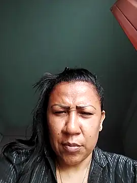 juliataylorhot online show from April 12, 7:52 pm