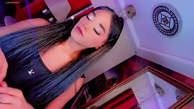 Snapshot of Paola_Delfino chatting on April 14, 11:38 am Paola Delfino online show from April 14, 11:38 am