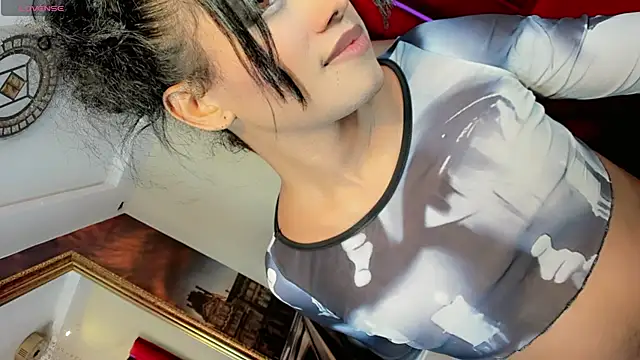 Snapshot of Paola_Delfino chatting on April 22, 5:25 pm Paola Delfino online show from April 22, 5:25 pm