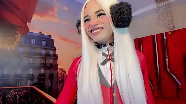 Snapshot of Paola_Delfino chatting on May 25, 12:11 pm Paola Delfino online show from May 25, 12:11 pm