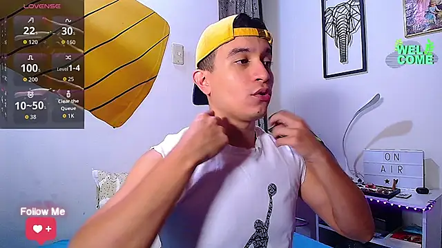 Max Parkerr online show from March 28, 12:21 am