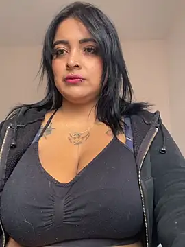 Sarah-917 online show from July 17, 6:24 pm