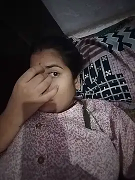 Pallavi cute online show from June 11, 5:22 pm
