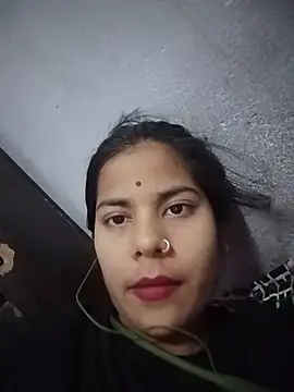 Pallavi cute online show from June 15, 6:43 pm