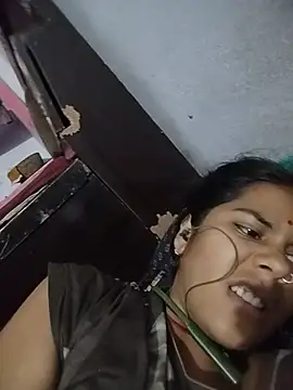 Pallavi cute online show from July 10, 6:10 pm