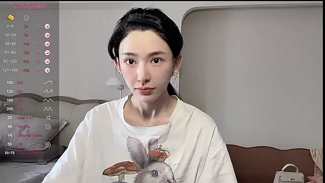 Snapshot of kiki-12 chatting on June 7, 7:12 am kiki-12 online show from June 7, 7:12 am