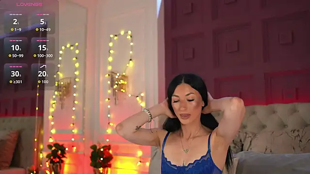 EllieJules online show from July 6, 3:47 am