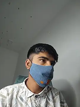Snapshot of mavin_ chatting on May 2, 9:09 pm mavin online show from May 2, 9:09 pm