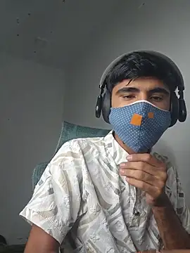 Snapshot of mavin_ chatting on May 22, 1:17 pm mavin online show from May 22, 1:17 pm