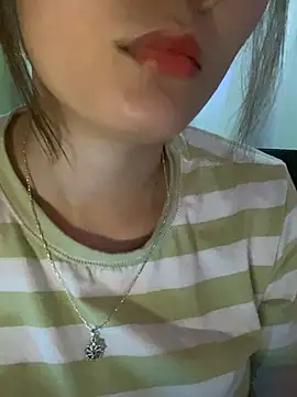 -Eidieea- online show from April 21, 9:59 am