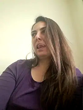 Arya Malone online show from April 29, 7:56 am