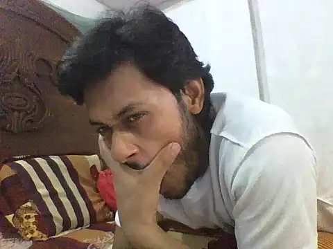 Snapshot of koushik10 chatting on May 18, 4:07 am koushik10 online show from May 18, 4:07 am