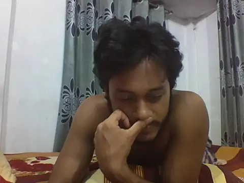 Snapshot of koushik10 chatting on June 14, 12:19 am koushik10 online show from June 14, 12:19 am