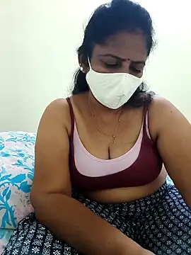 Snapshot of tamil_manjalmaami chatting on May 6, 2:33 pm tamil manjalmaami online show from May 6, 2:33 pm