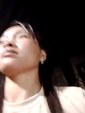 Snapshot of Phuongmyy chatting on May 1, 12:54 pm Phuongmyy online show from May 1, 12:54 pm