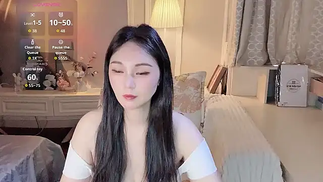 Snapshot of KCYE-CC chatting on May 29, 4:21 am KCYE-CC online show from May 29, 4:21 am