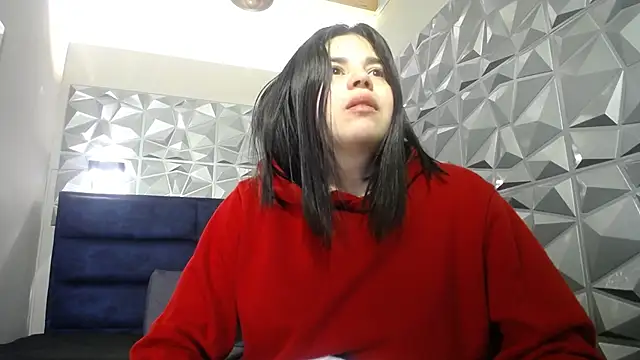 Cata black online show from May 3, 11:05 am