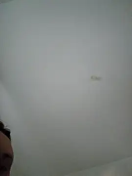 Snapshot of emiliecurvy83 chatting on March 27, 1:11 pm emiliecurvy83 online show from March 27, 1:11 pm