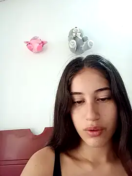 Snapshot of Bella_Goddess_ chatting on March 31, 12:49 pm Bella Goddess online show from March 31, 12:49 pm