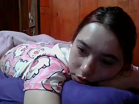 Annisof000 online show from March 22, 10:07 am