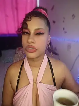 Snapshot of KAYLA_48_ chatting on July 17, 9:08 pm KAYLA 48 online show from July 17, 9:08 pm
