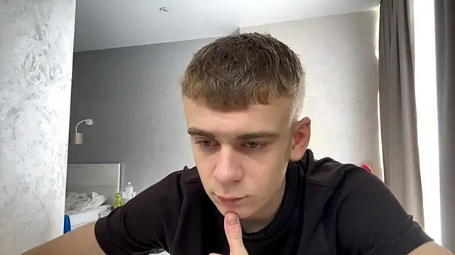Snapshot of SoloFury chatting on July 24, 7:39 am SoloFury online show from July 24, 7:39 am