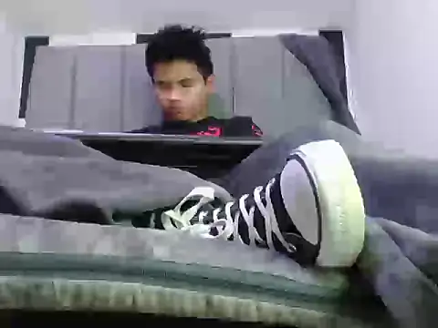 Snapshot of adonis_latin_19 chatting on May 15, 3:24 am adonis latin 19 online show from May 15, 3:24 am