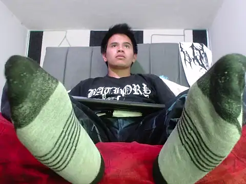 Snapshot of adonis_latin_19 chatting on June 3, 3:31 am adonis latin 19 online show from June 3, 3:31 am