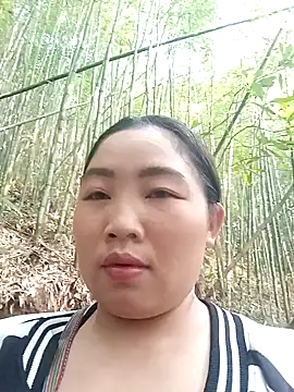 Huemy098 online show from April 21, 12:12 am
