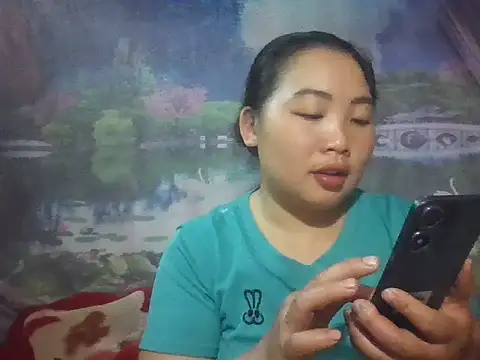 Huemy098 online show from April 22, 1:56 pm