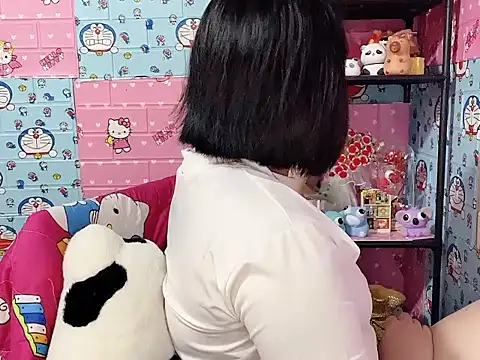 Snapshot of Nhanlu009 chatting on June 20, 11:02 am Nhanlu009 online show from June 20, 11:02 am