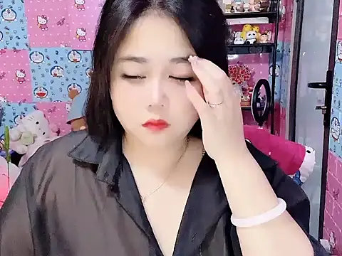 Snapshot of Nhanlu009 chatting on July 11, 1:03 pm Nhanlu009 online show from July 11, 1:03 pm