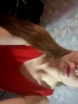 Snapshot of -MilfAnn- chatting on June 14, 3:47 pm -MilfAnn- online show from June 14, 3:47 pm