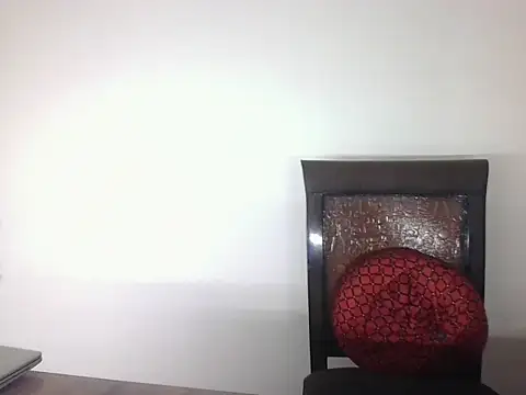 Snapshot of Lucky_Meenu chatting on April 21, 4:19 am Lucky Meenu online show from April 21, 4:19 am