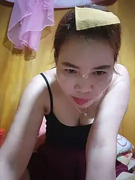 Snapshot of Reeoo-93 chatting on July 20, 12:29 pm Reeoo-93 online show from July 20, 12:29 pm