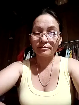 Lliygy online show from June 20, 9:06 pm
