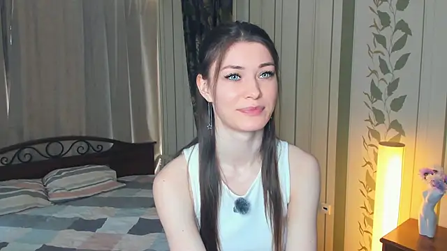 JulissaLipoma online show from May 1, 7:24 am